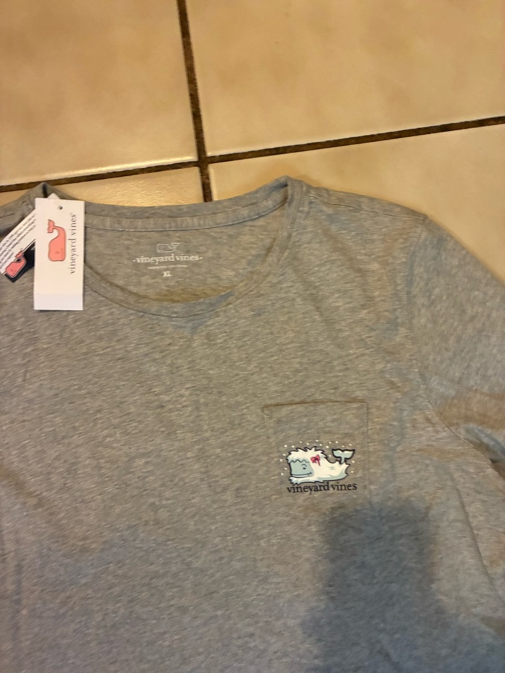 Vineyard Vines Light Gray Short Sleeve Crewneck Tee long sleeve - Picture 3 of 5